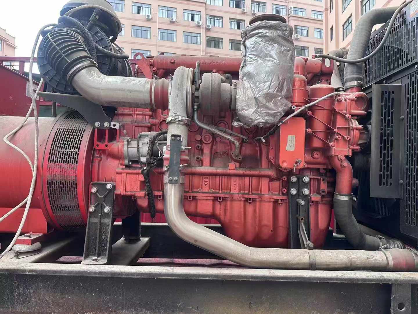 向阳街道如何选择适合 600kW 柴油发电机组的过载保护器？